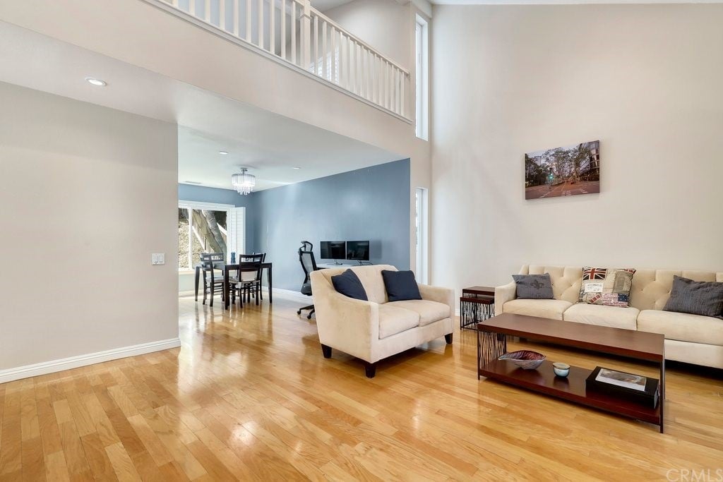 22242 Pewter Ln