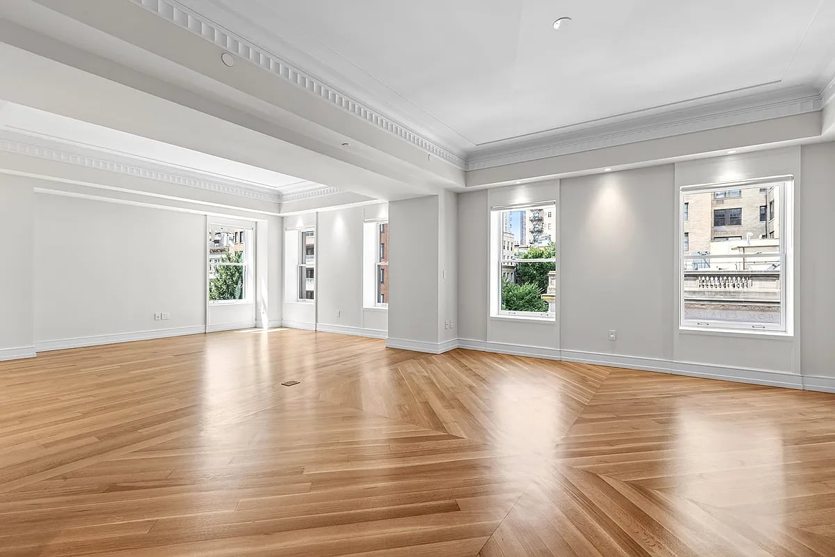 33 E 74TH Street 5A