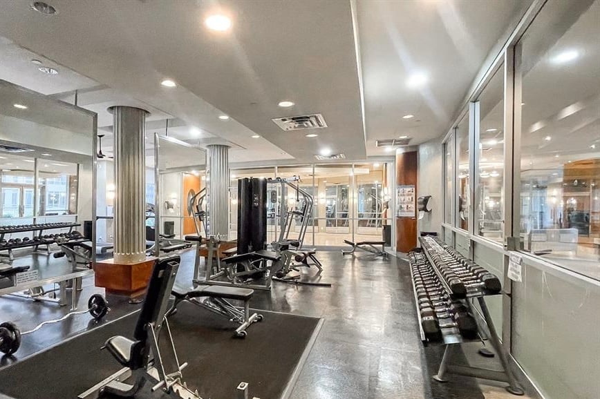763 Bay St Unit: 3413
