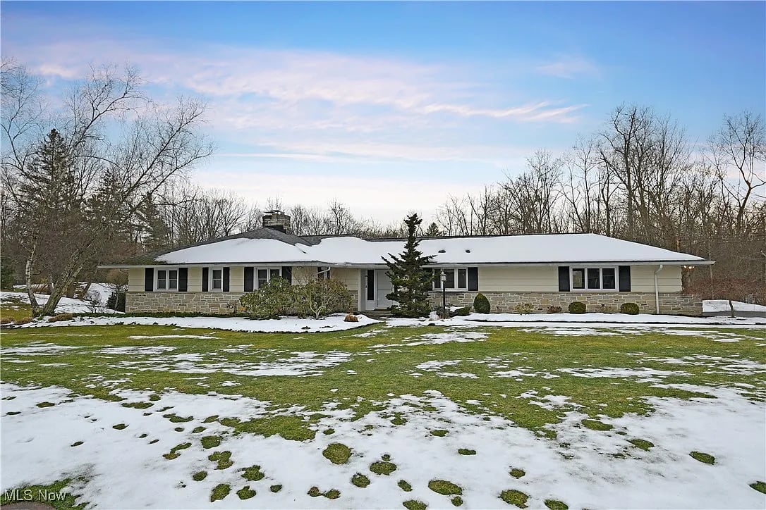 31150 Fox Hollow Dr