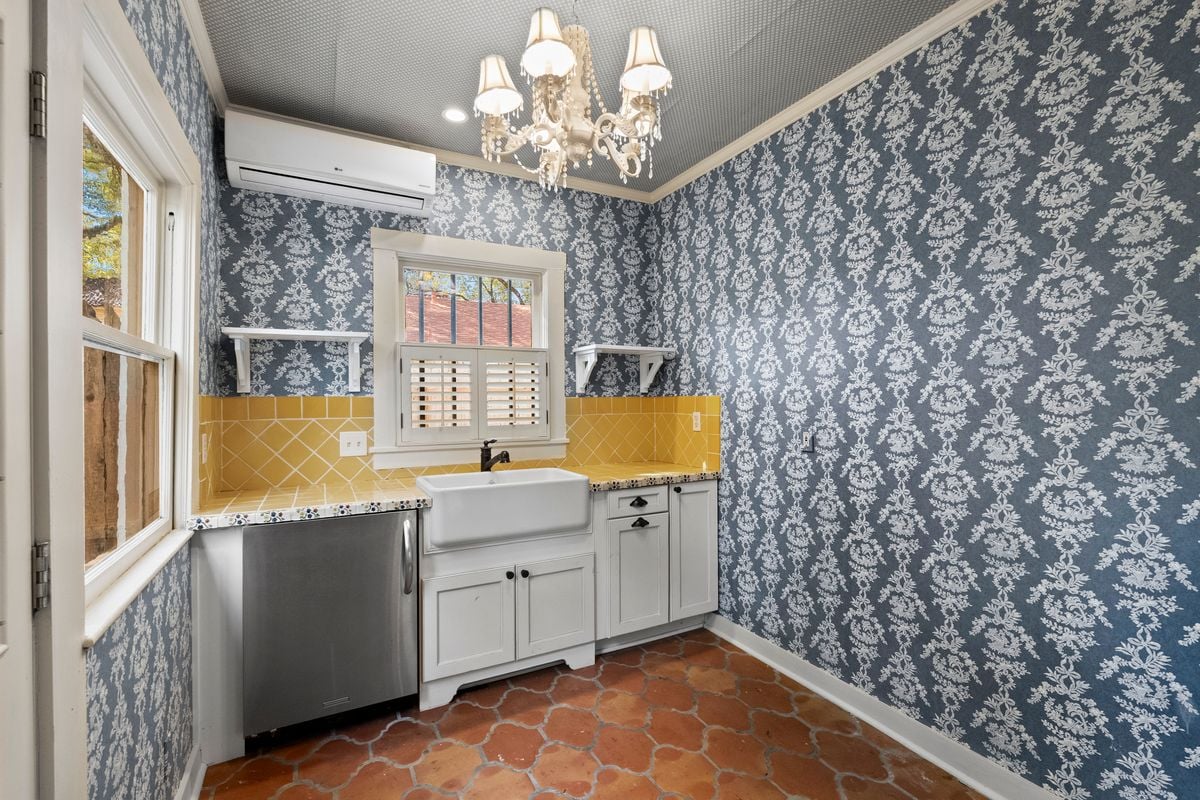 Historically Significant Spanish Revival in Monte Vista