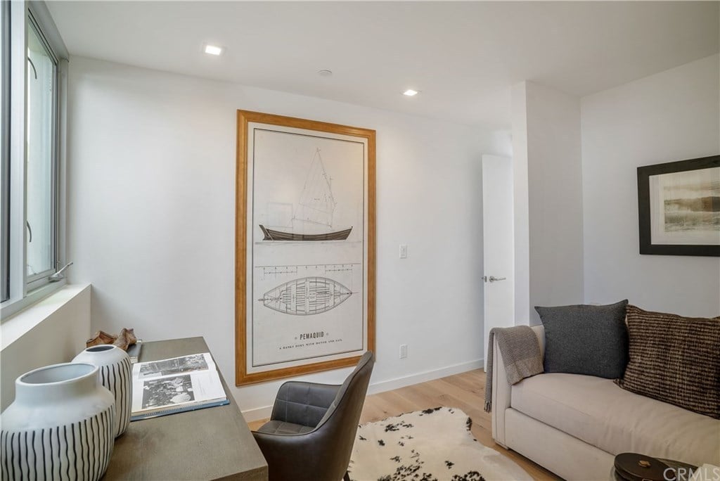 131 2nd St