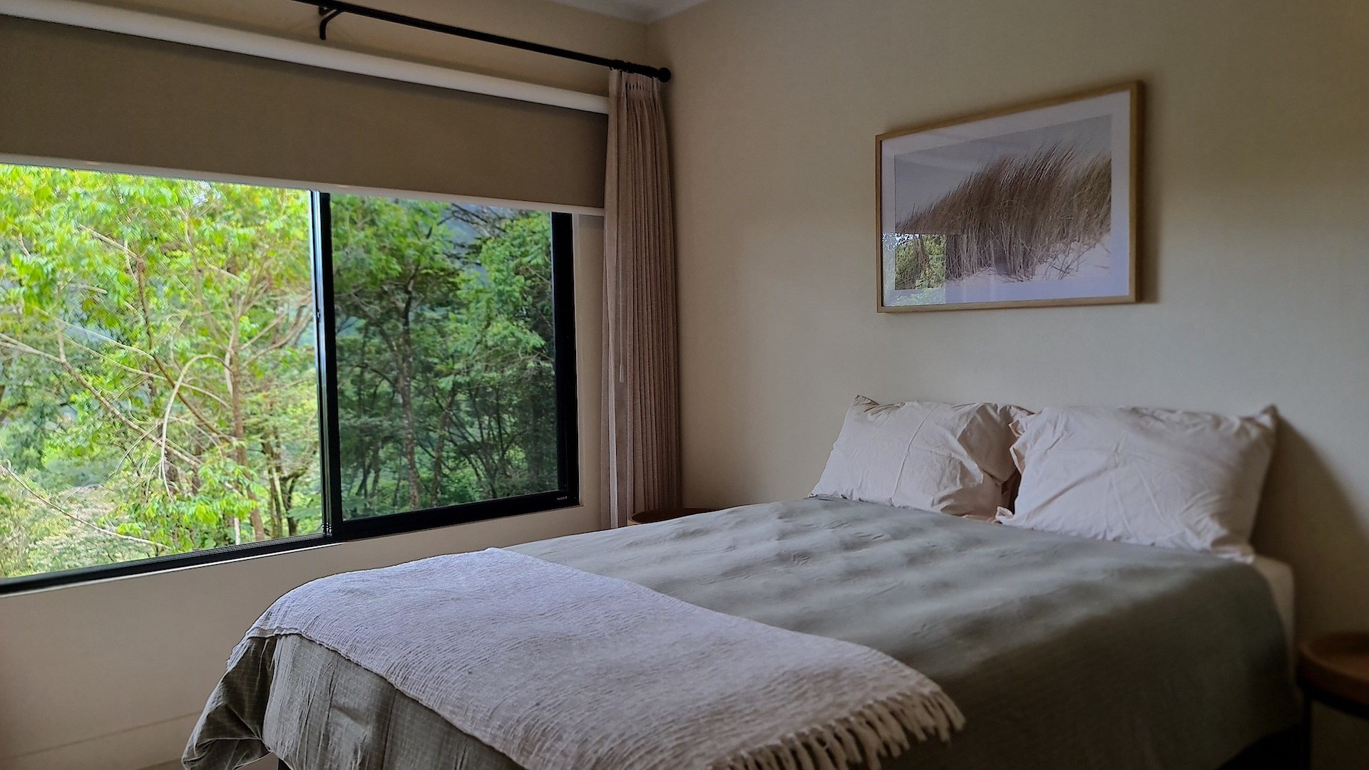 4 Bedroom luxury ocean view home in a Gated Cummunity