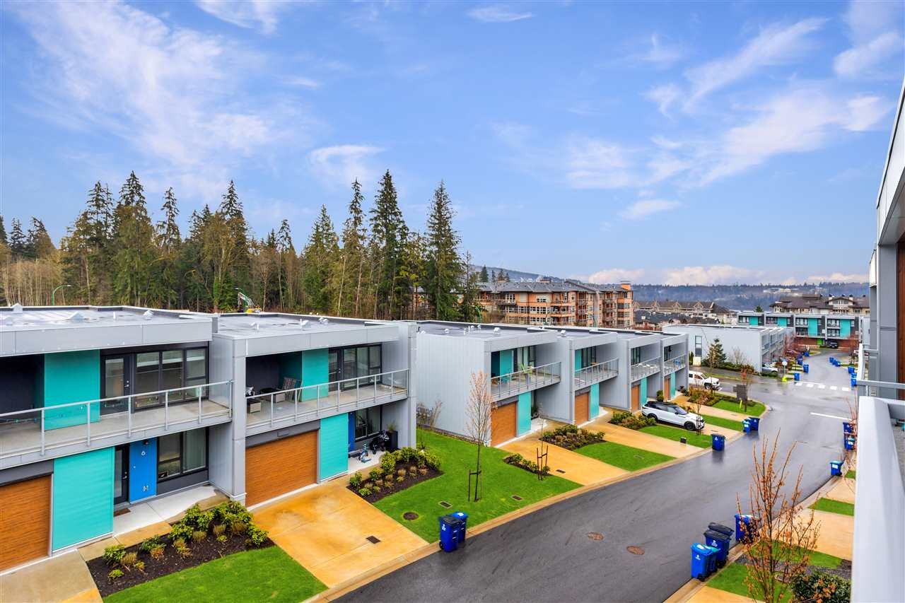 43-3596 Salal Dr