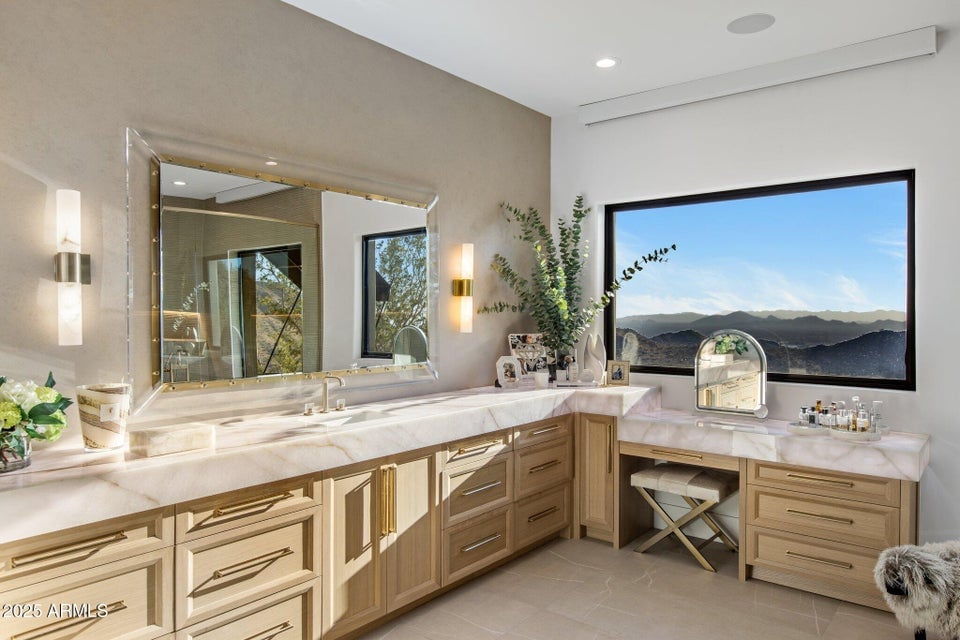 11268 E Moonlight CYN