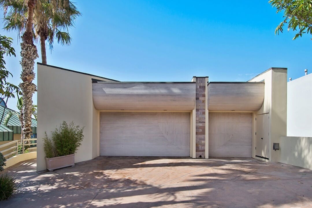 Solis Crest, Broad Beach Rd, 90265