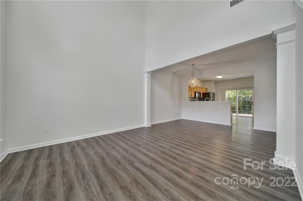 11708 Huxley Rd