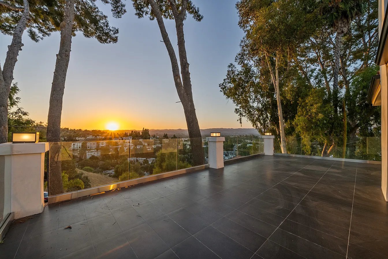 5252 Darro Road