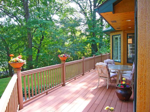 Private Setting, Custom 2-Story on Lafayette Bay