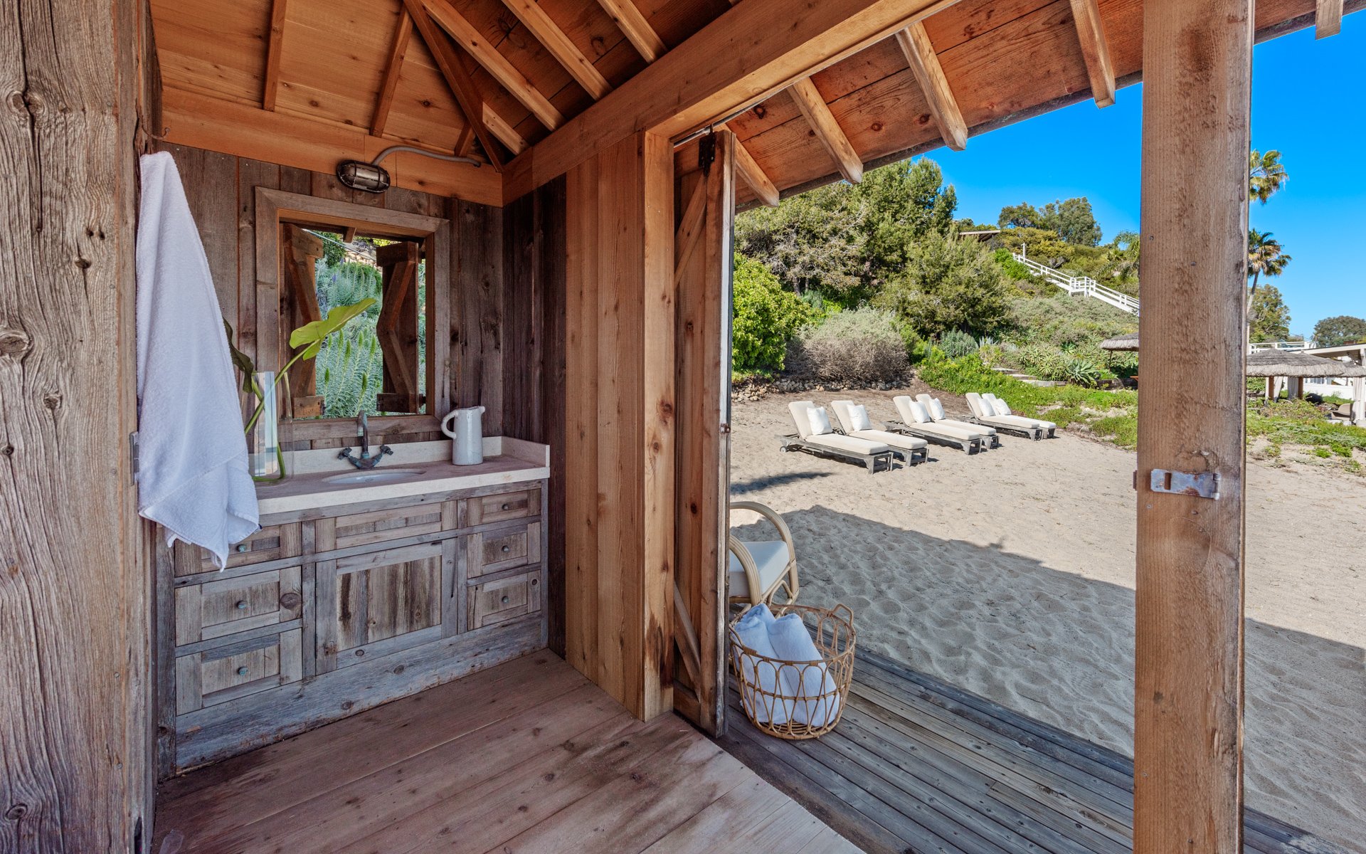 27832 Pacific Coast Hwy