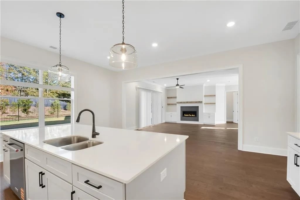 710 Garden Reserve Ln