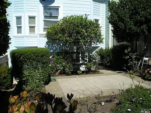1115 Moraga St
