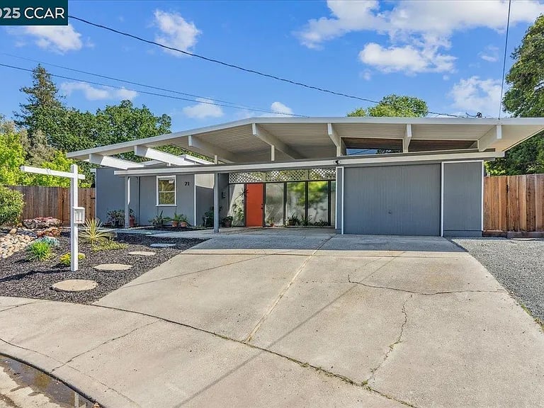 71 San Pedro Ct