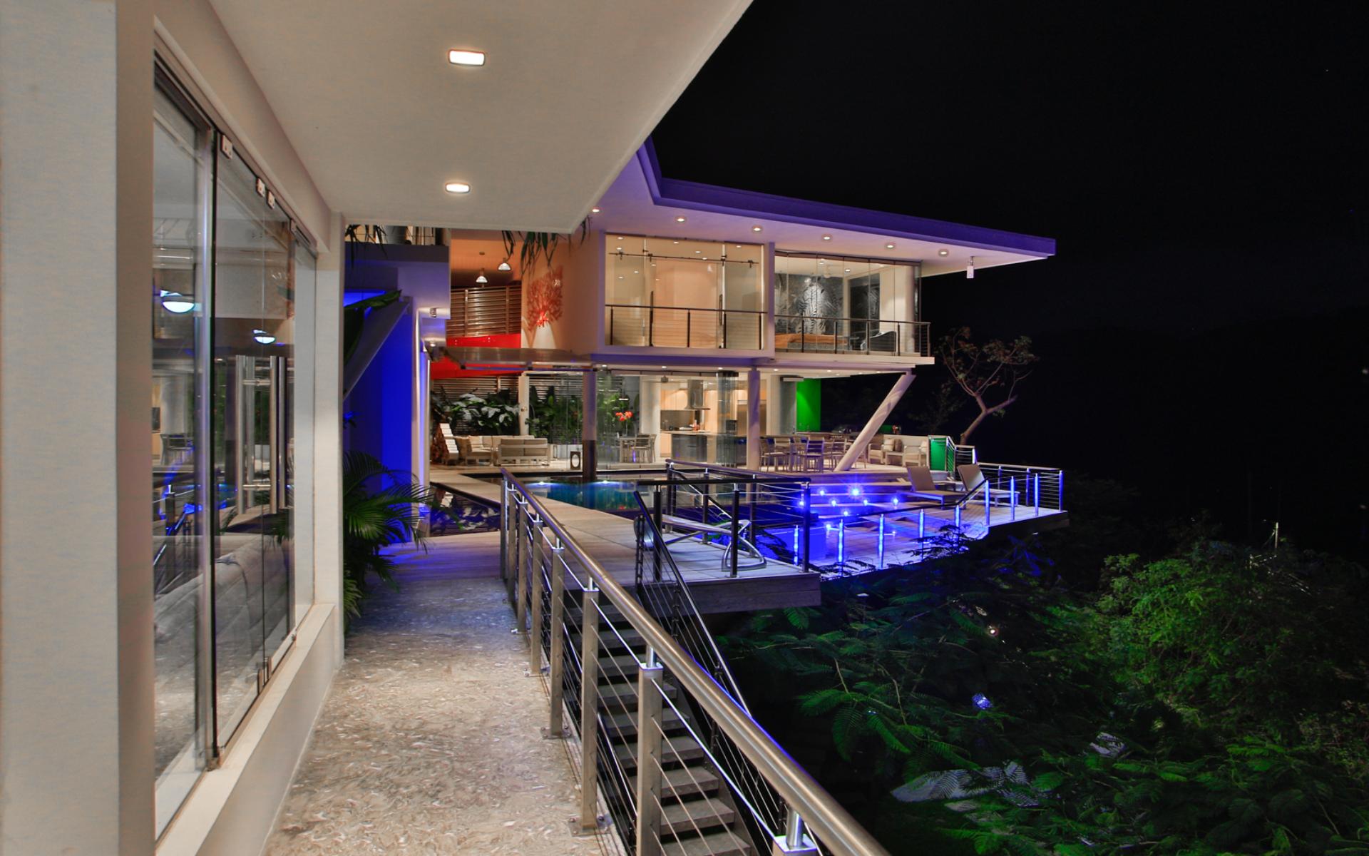 Casa Malinche Palace | 8 Bedroom Ocean View Investment Villa in Playa Ocotal, Costa Rica