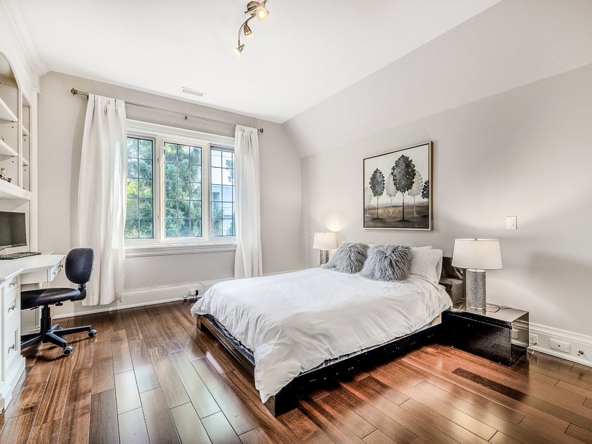 SOLD: Exquisite Custom Built