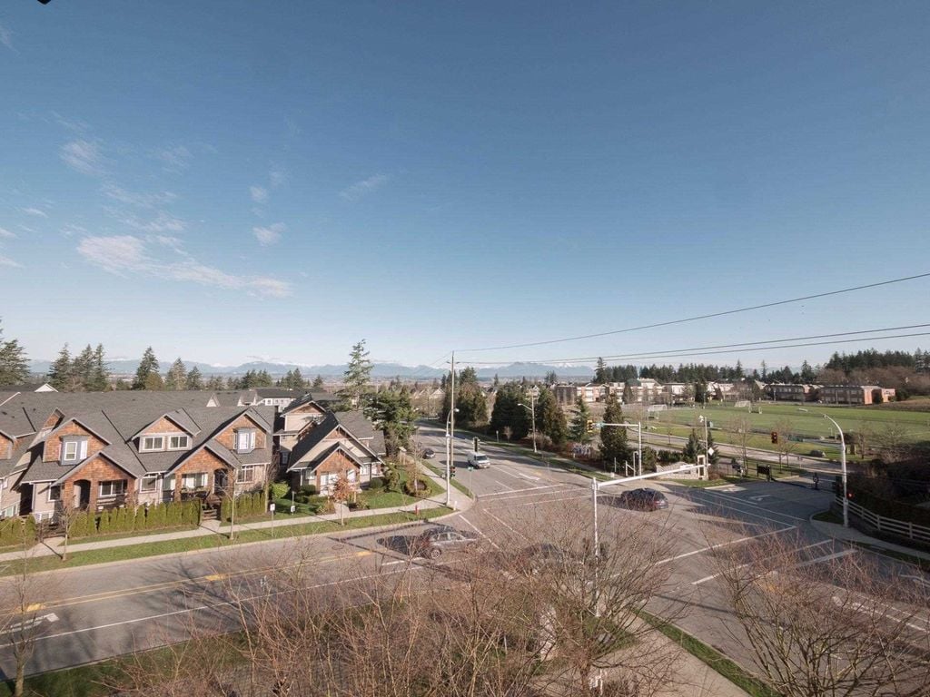 15988 26 Ave, #412