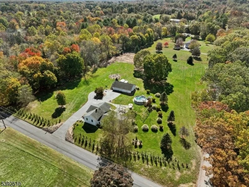 32 Pulaski Rd