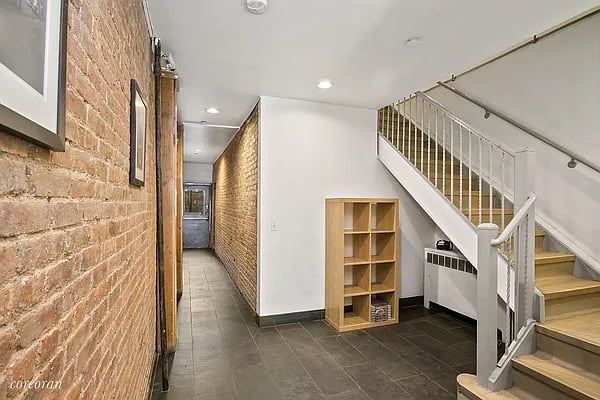 243 Mulberry Street #4R