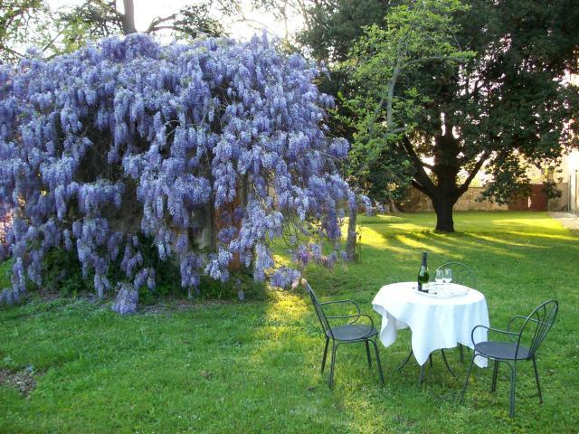 Magnificent Historic Villa in Tuscany