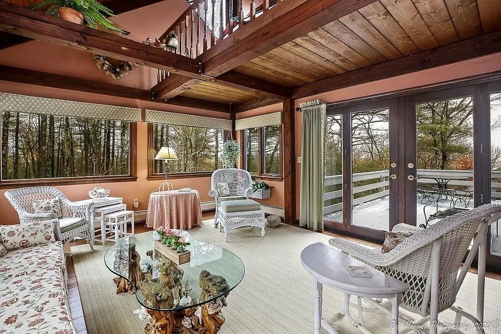 1 Big rock Rd Manchester Ma