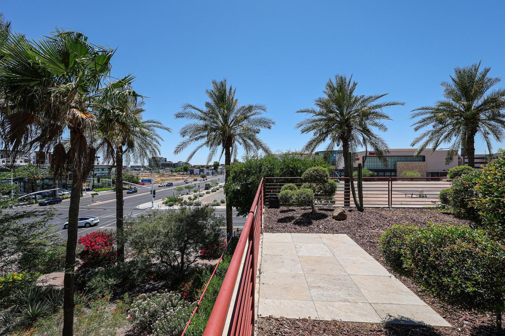 7157 E Rancho Vista Dr, #3006