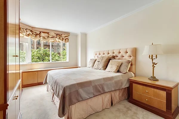 Yorkville Oasis