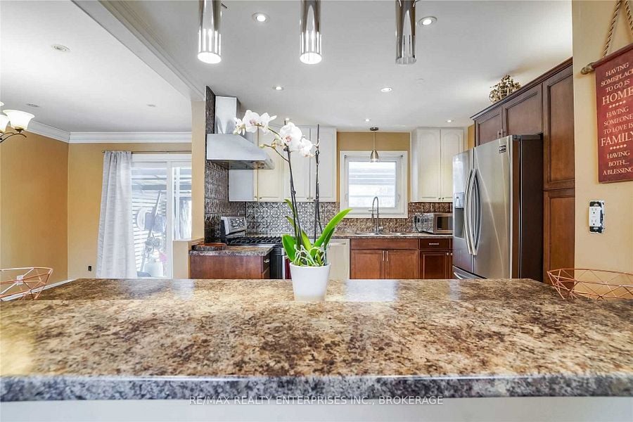 1810 South Sheridan Way Unit: Upper