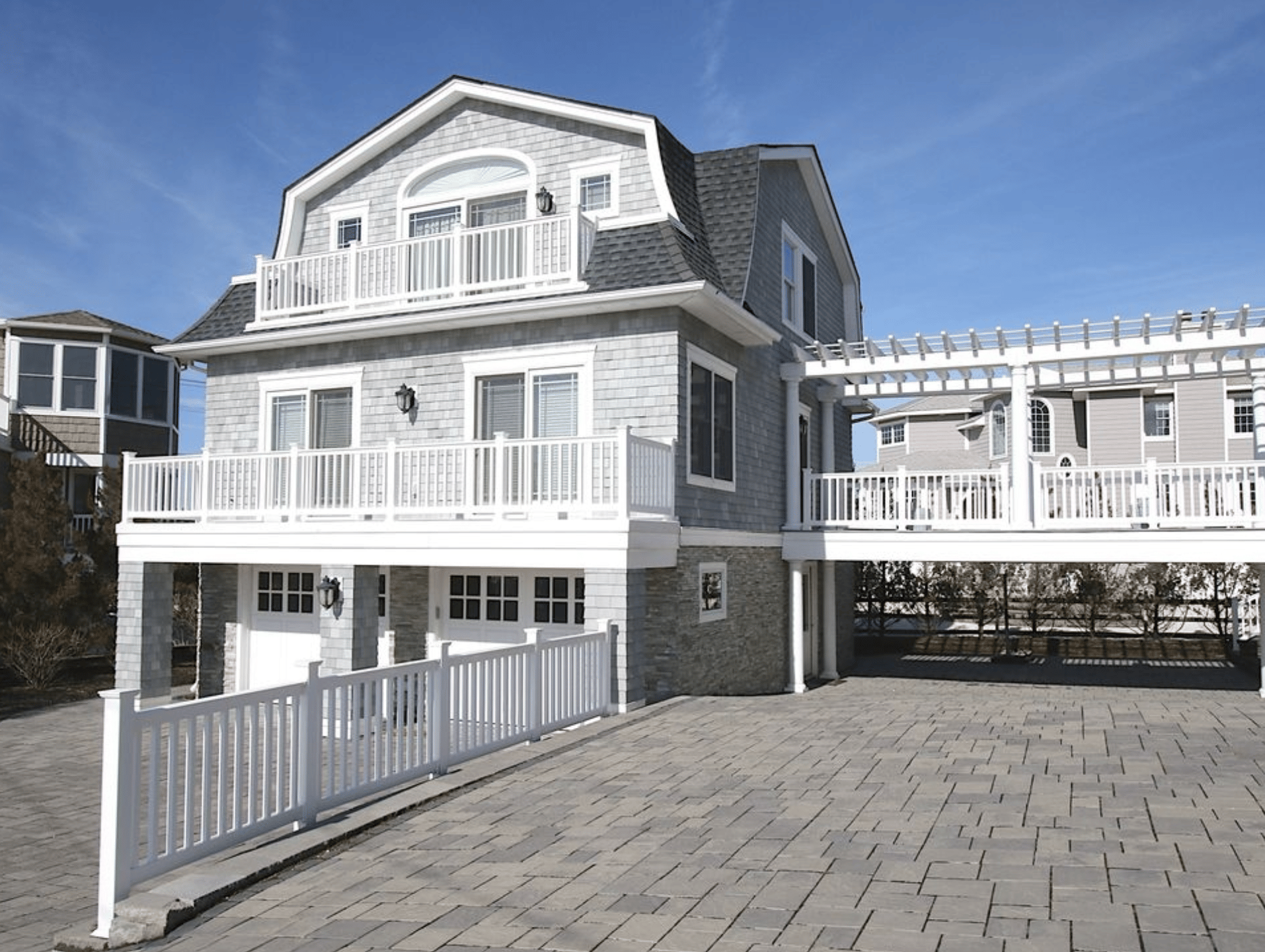 1095B Long Beach Blvd, North Beach