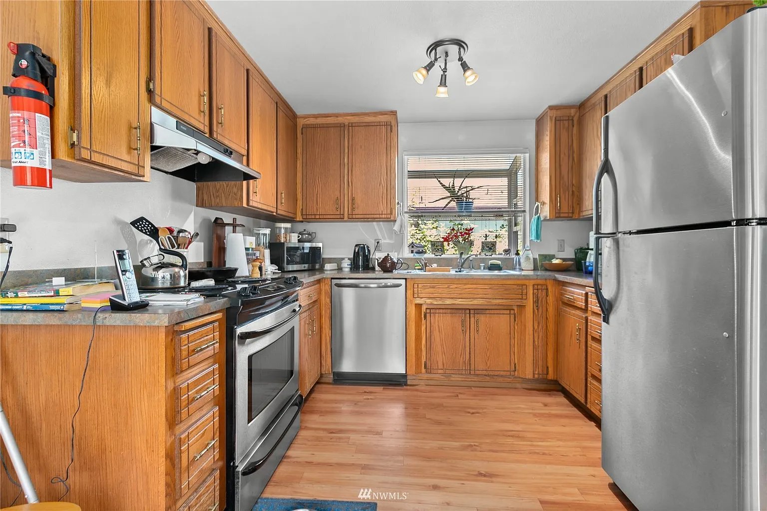 5328 101st Pl NE