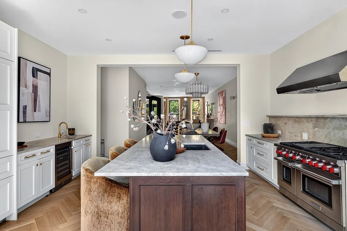428 Vanderbilt Ave 