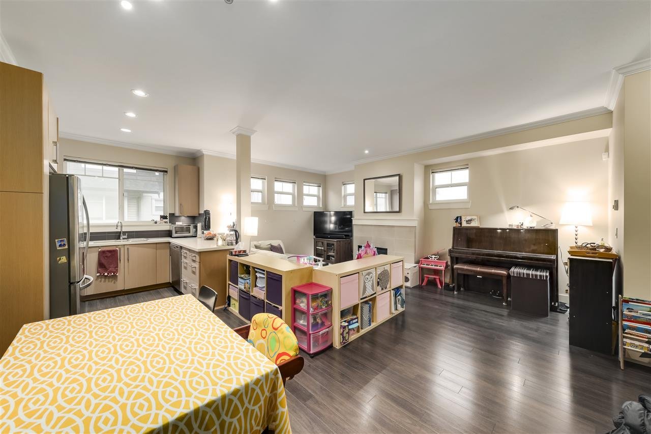 21-10711 No. 5 Rd