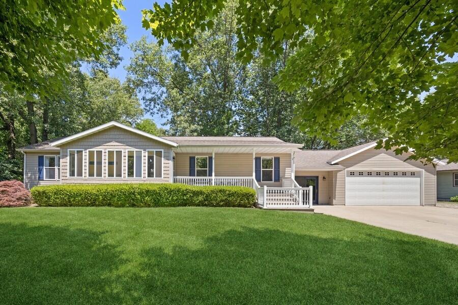 14385 Evergreen Dr