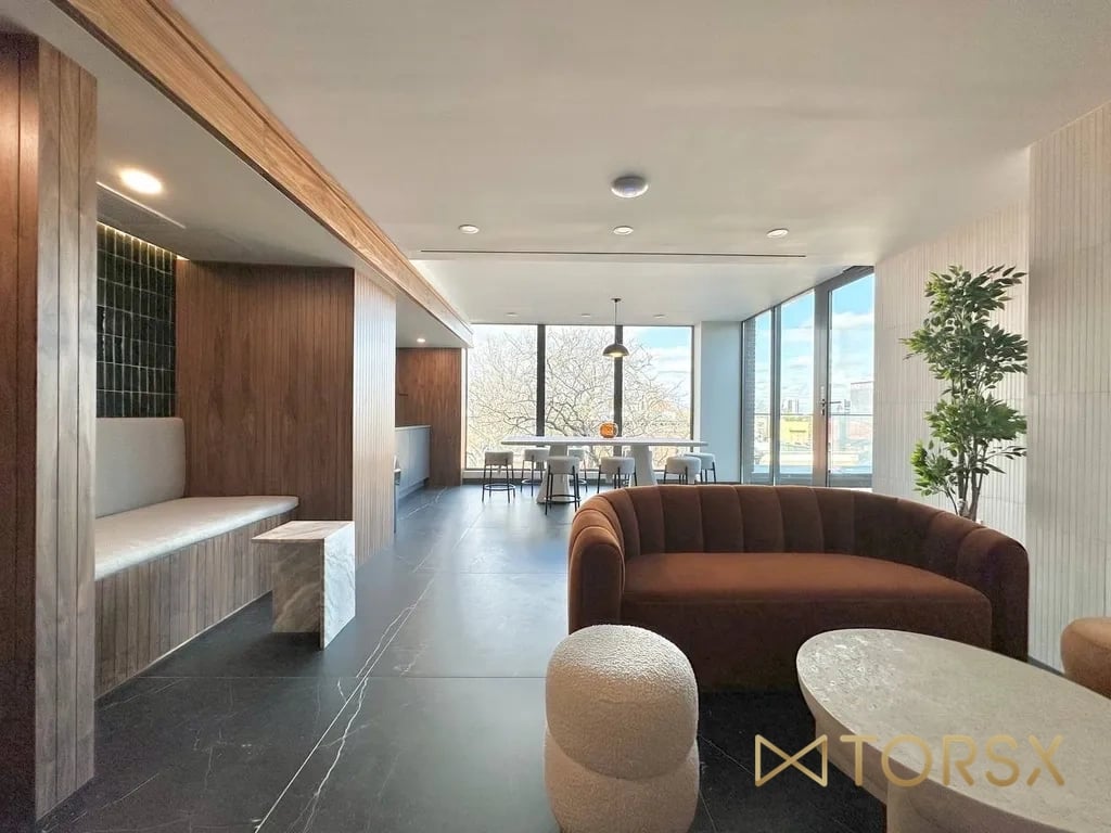 654 Madison Street #4B