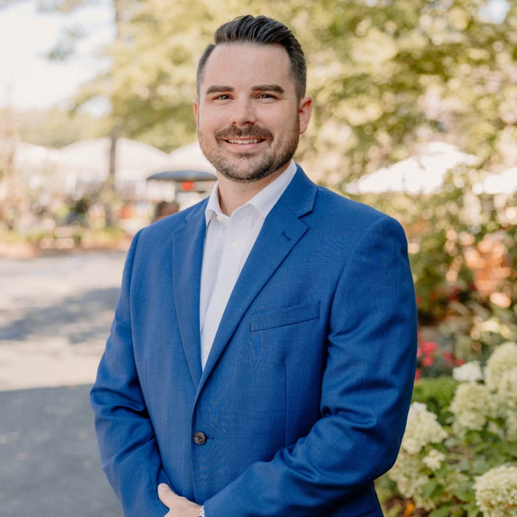 Carter Pair Auburn, AL Real Estate Agent Headshot