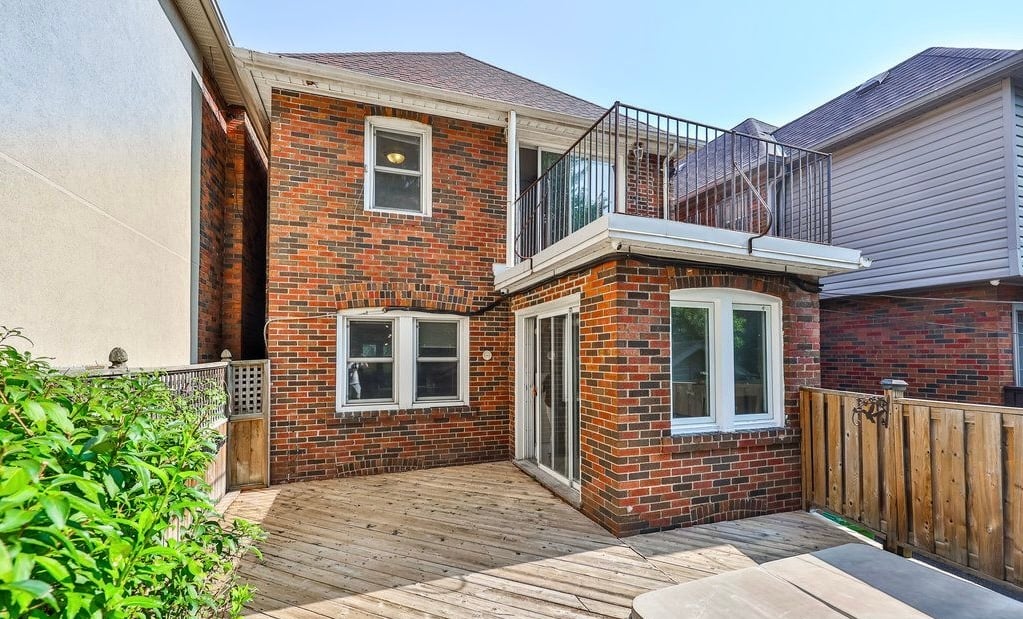 161 Chaplin Crescent