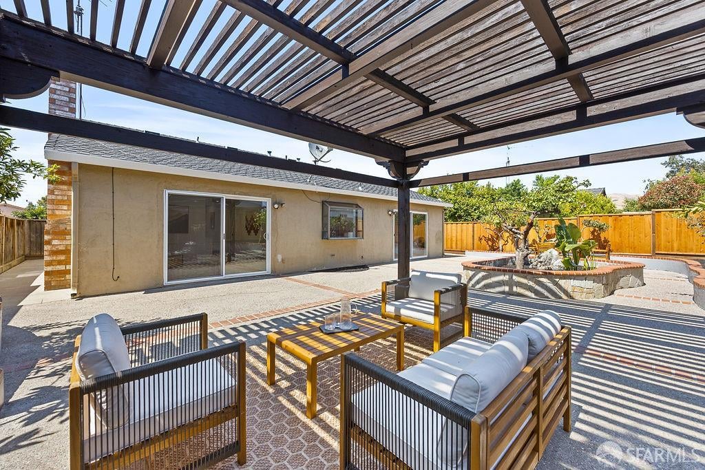 280 La Honda Drive