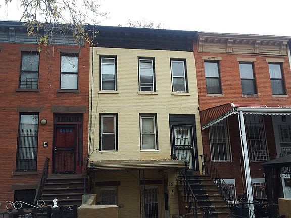 25 Moffat St