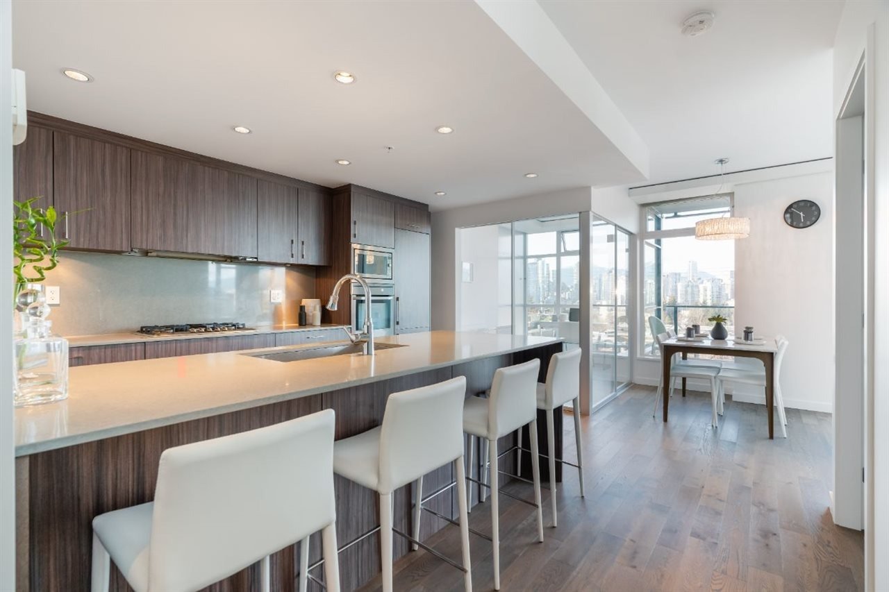 728 W 8th Ave, #502