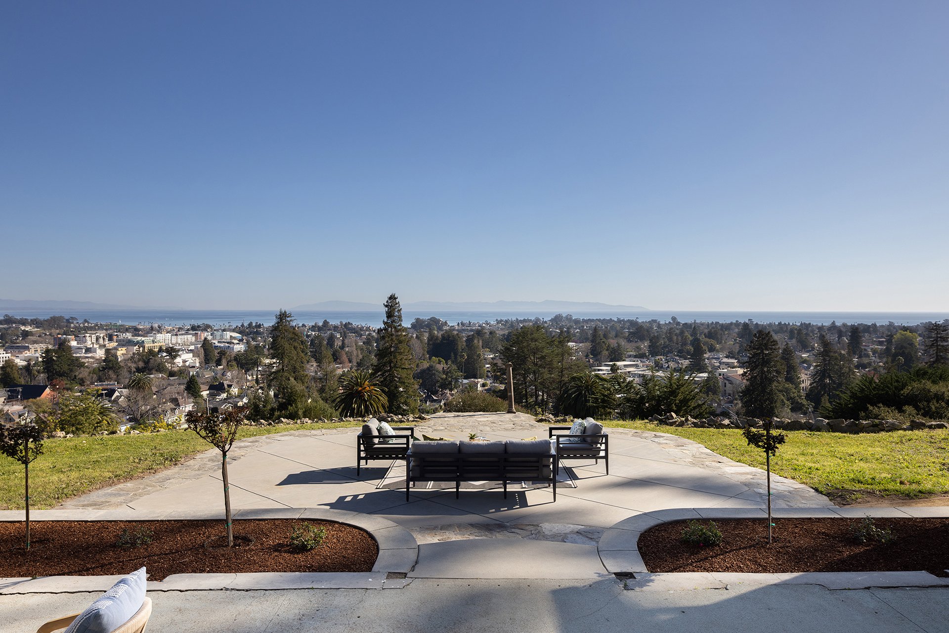 Villa Fair View - 535 Highland Ave