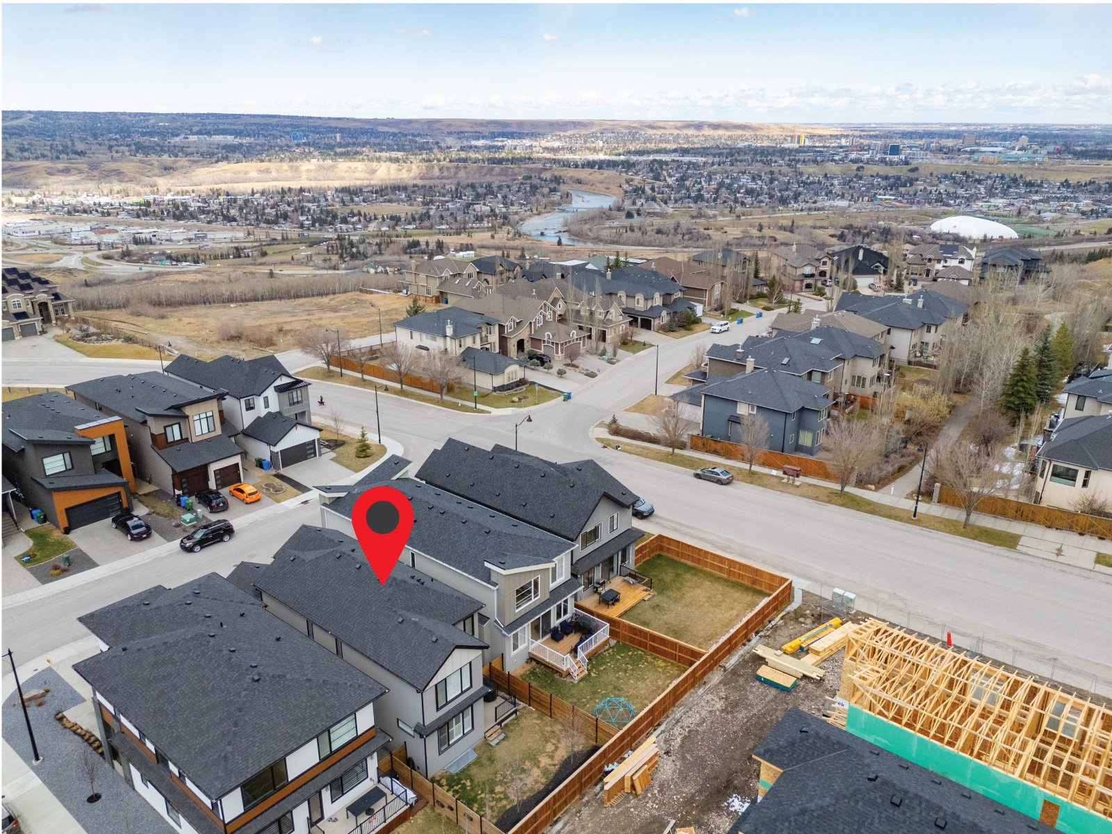 17 Coulee Crescent SW