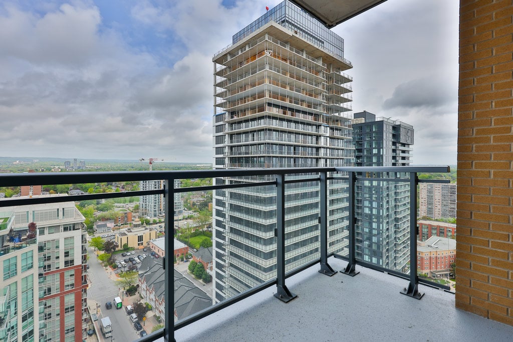 2060 Lakeshore Road #2101