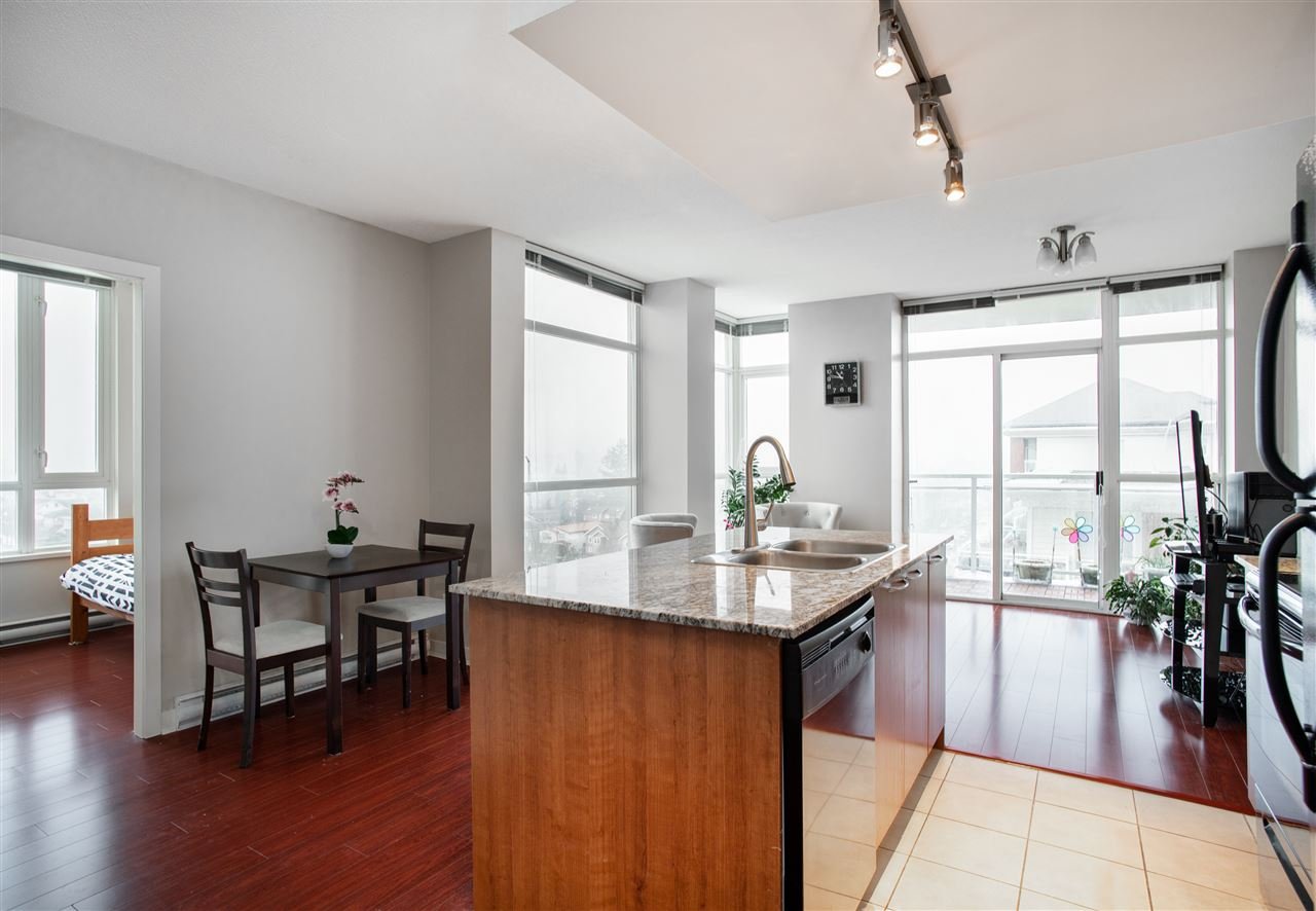854-1483 E King Edward Ave