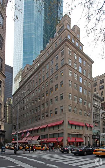 609 Fifth Avenue, New York, NY 10017