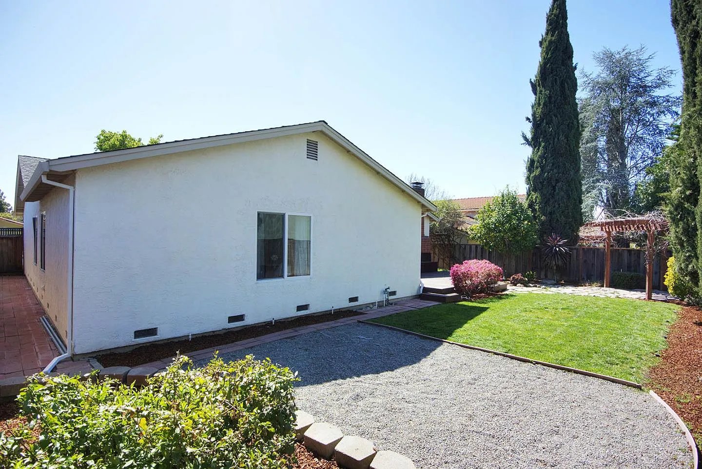 2127 Sepulveda Ave
