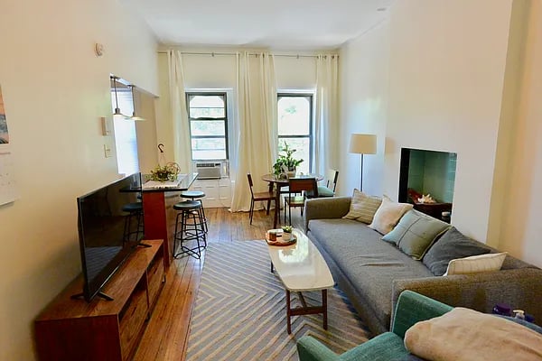 411 Park Place #3