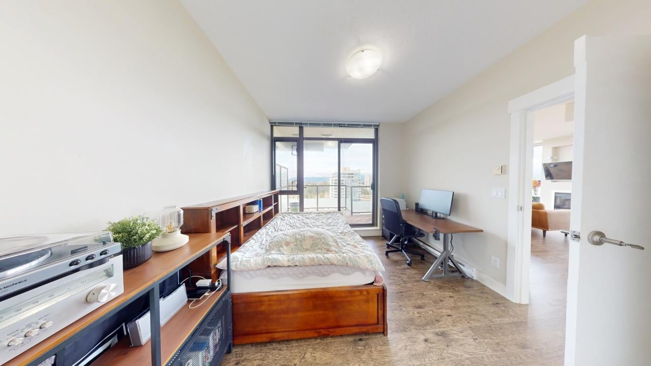 2903-7088 18th Ave