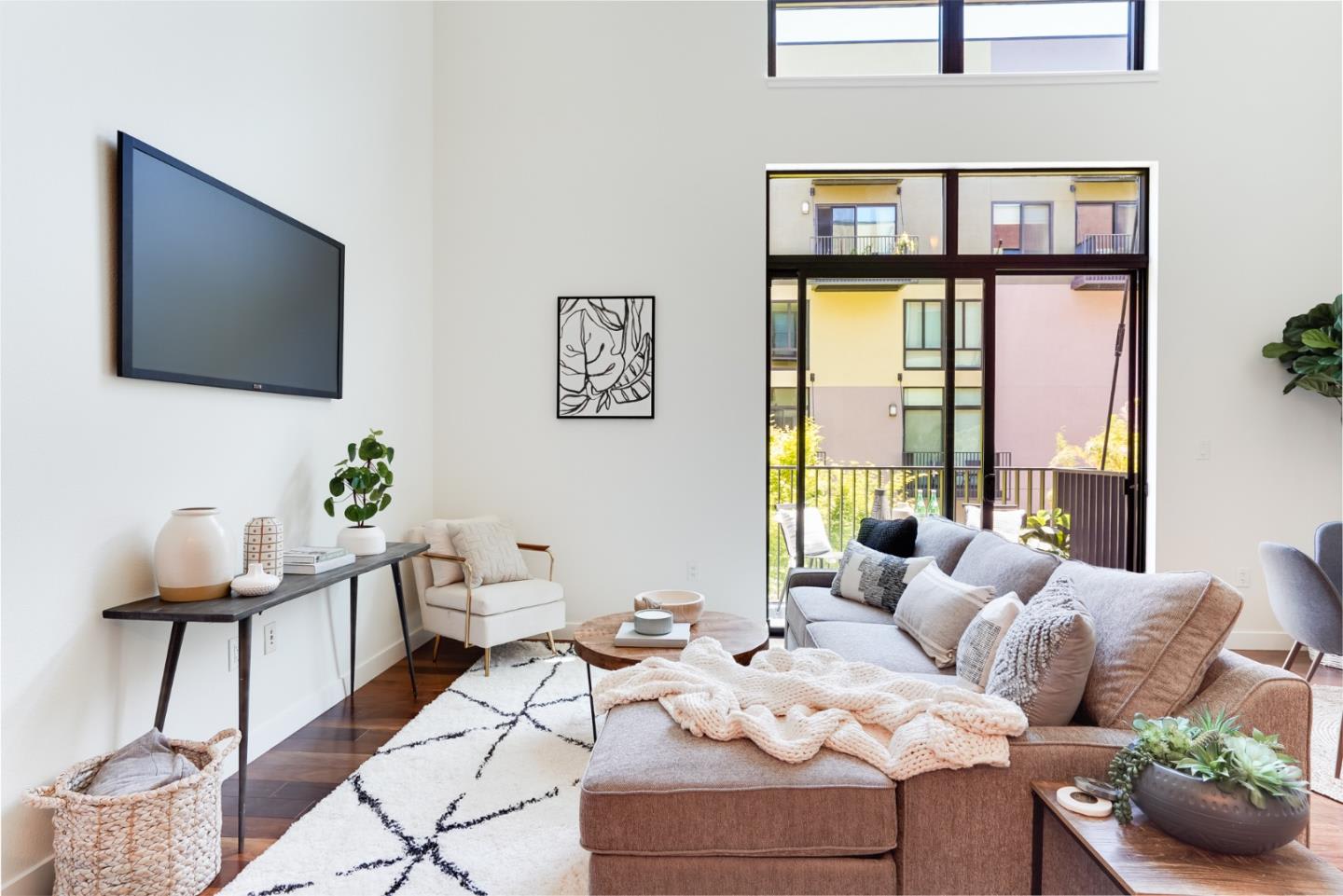 88 Bush St, Unit 2114  88 Bush St San Jose, CA 95126