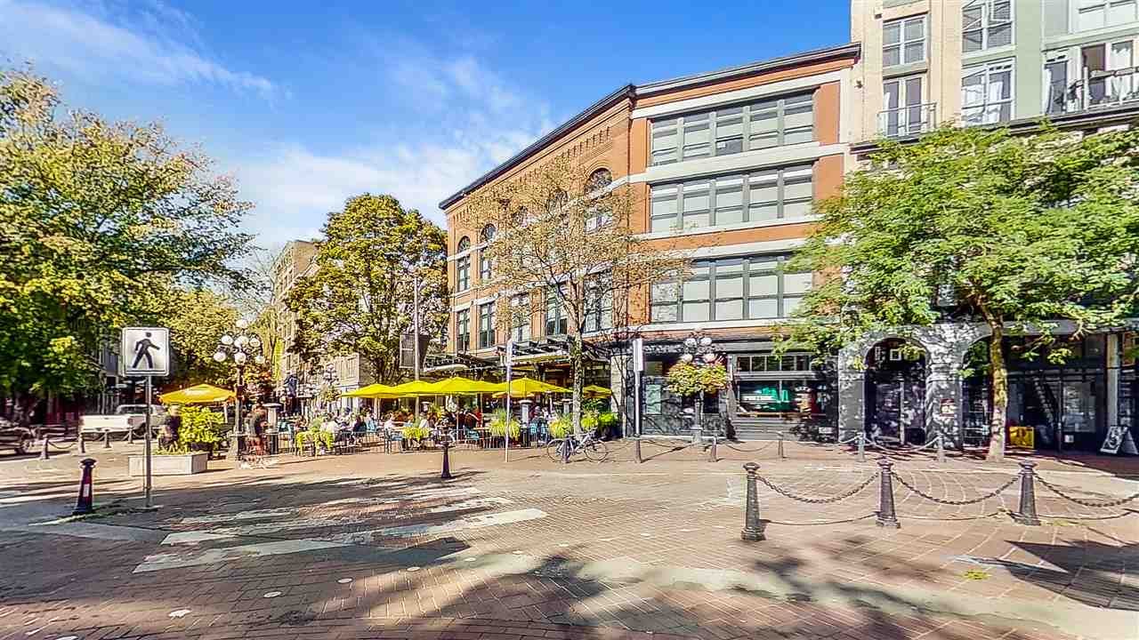 509-27 Alexander St