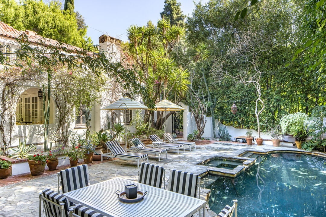 Sunset Vale Ave, 90069