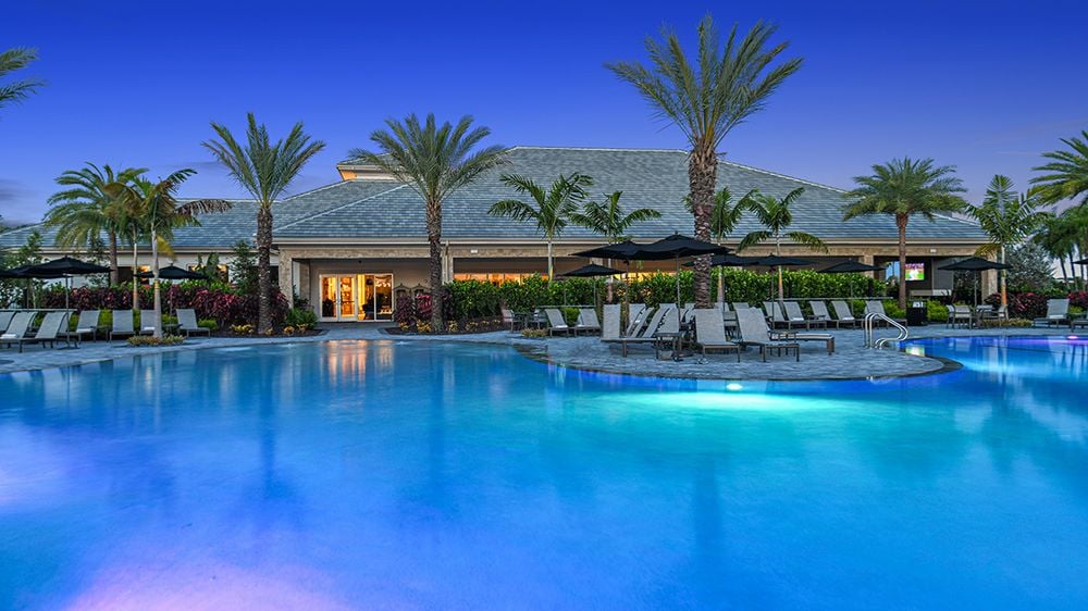 Resort-Style & Lagoon Pools